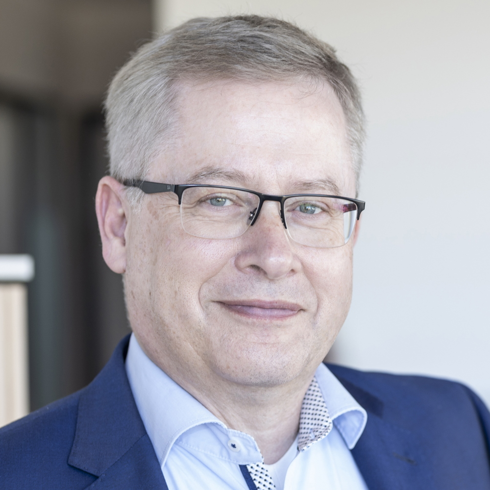 anxo-team-mischa-towfighi Mischa Towfighi ist Partner bei der ANXO