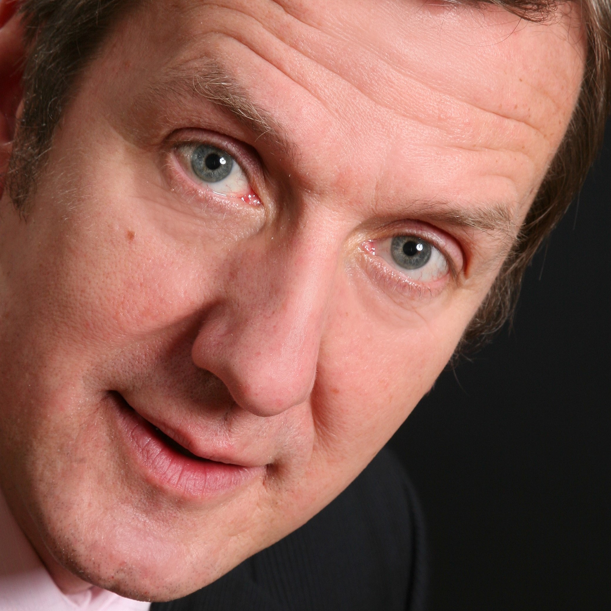 Jost H. Buthmann ist Partner bei der ANXO
